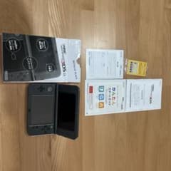New Nintendo 3DS LL ブラック 本体のサムネイル