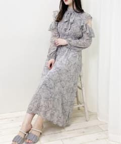 INGNI ♥ 肩あきフリルシフォンワンピのサムネイル