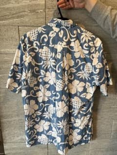 ハワイで買ったアロハシャツですのサムネイル