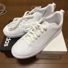 アディダス スニーカーのサムネイル