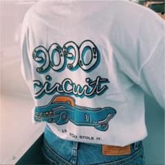9090s 大人気 ロンＴのサムネイル