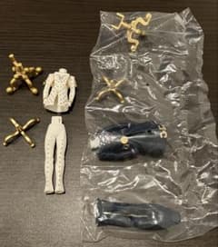 조조 토르소 부차라티 아바키오