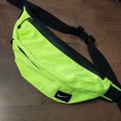 【KEN-T様専用】ナイキ　ウエストポーチ　ショルダーバッグのサムネイル
