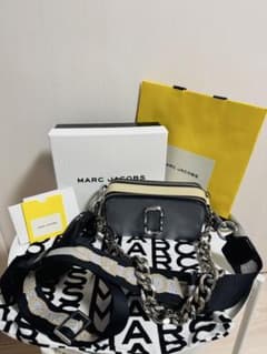 再値下MARC JACOBS ザ カラーブロック スナップショット➕別売チェーン 