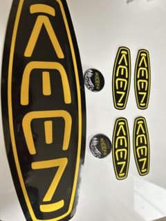 KEEN ステッカーセット 黒/黄色 6枚のサムネイル