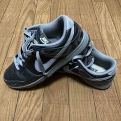 NIKE スニーカー ブラック グレーのサムネイル