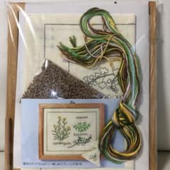 フェリシモ　刺繍キットのサムネイル