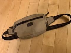 コーチ　メンズ　ボディーバッグ　美品！！のサムネイル