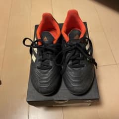 adidas  スパイク　シューズのサムネイル
