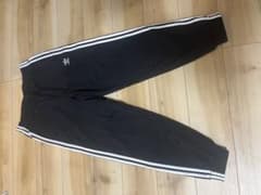 アディダス adidas ウーブン ファイアーバード トラック　パンツ　ジャージのサムネイル