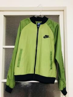 NIKE ナイキ MA-1 ジャケット カーキのサムネイル