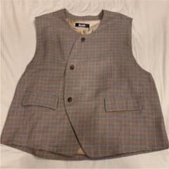 ベスト 古着  kutir 【値下げ可能】のサムネイル