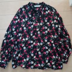 ZARA花柄シャツのサムネイル