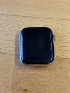 Apple Watch Series 4 44mm 本体のサムネイル