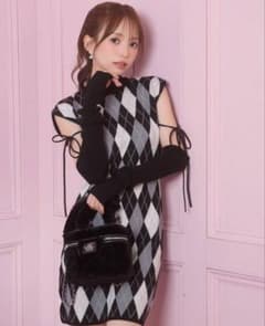 michell Macaron アーガイルニットワンピースのサムネイル