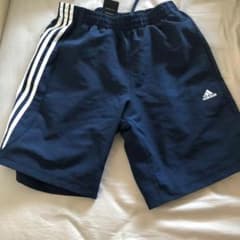 adidas アディダス ハーフパンツのサムネイル