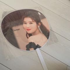 TWICE サナうちわのサムネイル