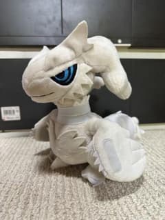翡*翠様 ポケドール レシラム ぬいぐるみのサムネイル