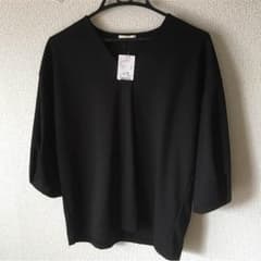 黒、トップスのサムネイル