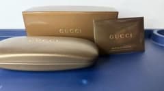 GUCCI メガネケース ゴールドのサムネイル