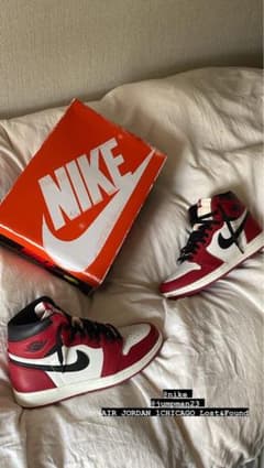 Air Jordan 1 Chicago Lost&Found 26.5のサムネイル