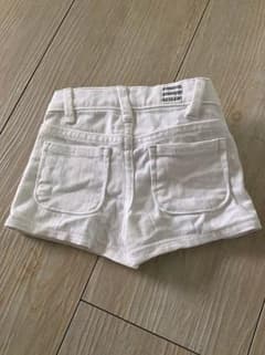 ロキシー☆ホワイトデニム☆ショートパンツのサムネイル