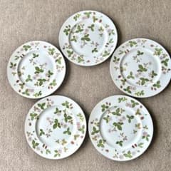 WEDGWOOD ウェッジウッド ワイルドストロベリー 27cm 大皿 5枚 - メルカリ