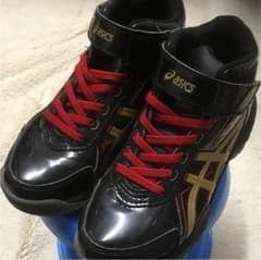 スニーカー  冬靴のサムネイル