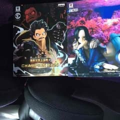 ワンピース フィギュアのサムネイル