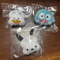 はぴだんぶいぬいぐるみバッジ3点セット - メルカリ