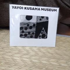 草間彌生美術館 ハンカチのサムネイル