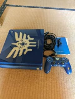 プレステ4 ドラクエ仕様　傷あり箱無し PS4slim1TBのサムネイル
