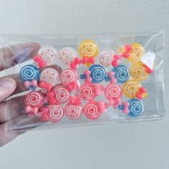 かわいいキャンディのデコパーツのサムネイル