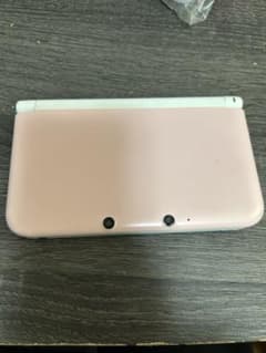 ピンク ニンテンドー3DS LL 本体 ＊充電器付き＊のサムネイル