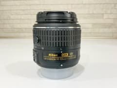 Nikon AF-P DX 18-55mm F/3.5-5.6G VRのサムネイル