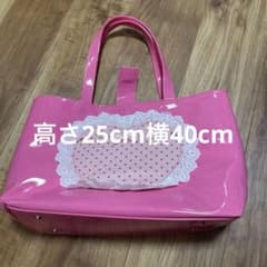 ハートモチーフ エナメル調 トートバッグ ピンクのサムネイル