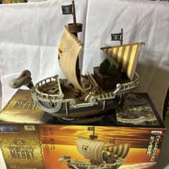 ONE PIECEゴーイングメリー号 フィギュアのサムネイル