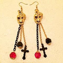 フックピアス★ゴシック★スカルのサムネイル