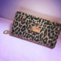 CECIL McBEE 長財布のサムネイル