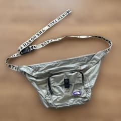 ✩°。⋆THE NORTH FACE CORDURA ボディバッグ ベージュのサムネイル