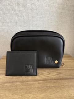 【最終値下げ】MARY QUANT ポーチ 鏡 セットのサムネイル