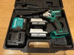 マキタ　充電式インパクトドライバ　M697DSX　①のサムネイル