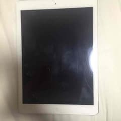 iPad Air 本体 32G ケース付きのサムネイル