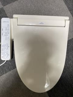 ゴ*ク様 温水洗浄機能付き便座シート アイボリーのサムネイル