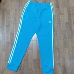 adidas 水色 ジャージパンツ 3本ライン※お値下げしました！！のサムネイル