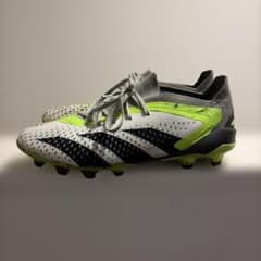 adidas PREDATOR サッカースパイクのサムネイル