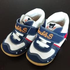 ミキハウス ダブルビー スニーカーのサムネイル