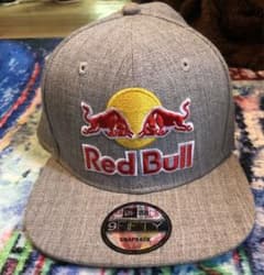 RedBull キャップ グレー NEW ERA ニューエラのサムネイル