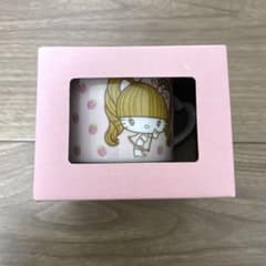 辻希美　ハローキティ　サンリオ　マグカップ　平成レトロ　いちご　レア 新品 辻希美 ハローキティ サンリオ マグカップ 平成レトロ いちご レア