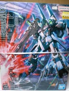 MG 1/100 RZG－95C リゼル（隊長機） ※箱の角に痛みあり
